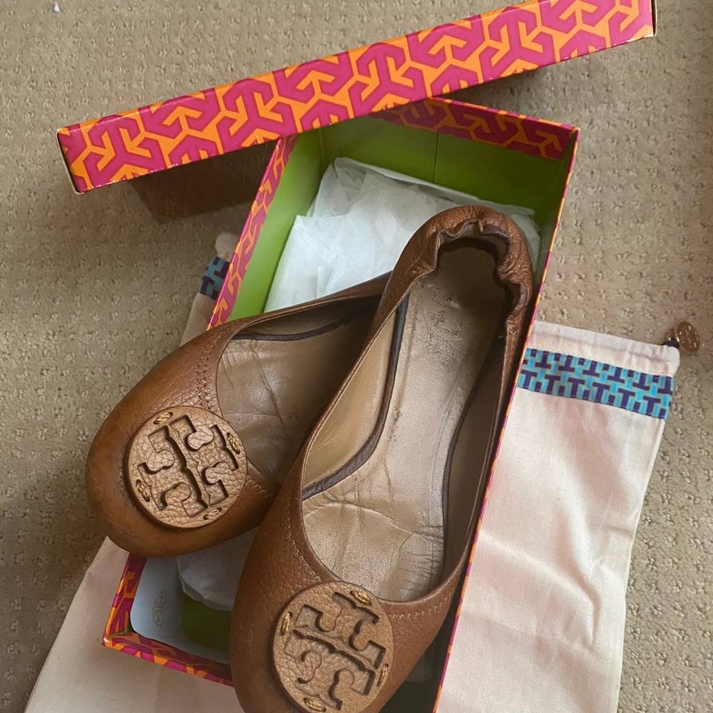 Tory Burch royal tan flats